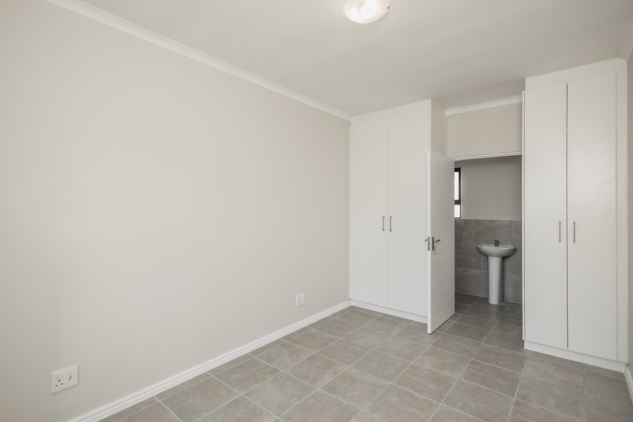 To Let 3 Bedroom Property for Rent in Brackenfell South Western Cape